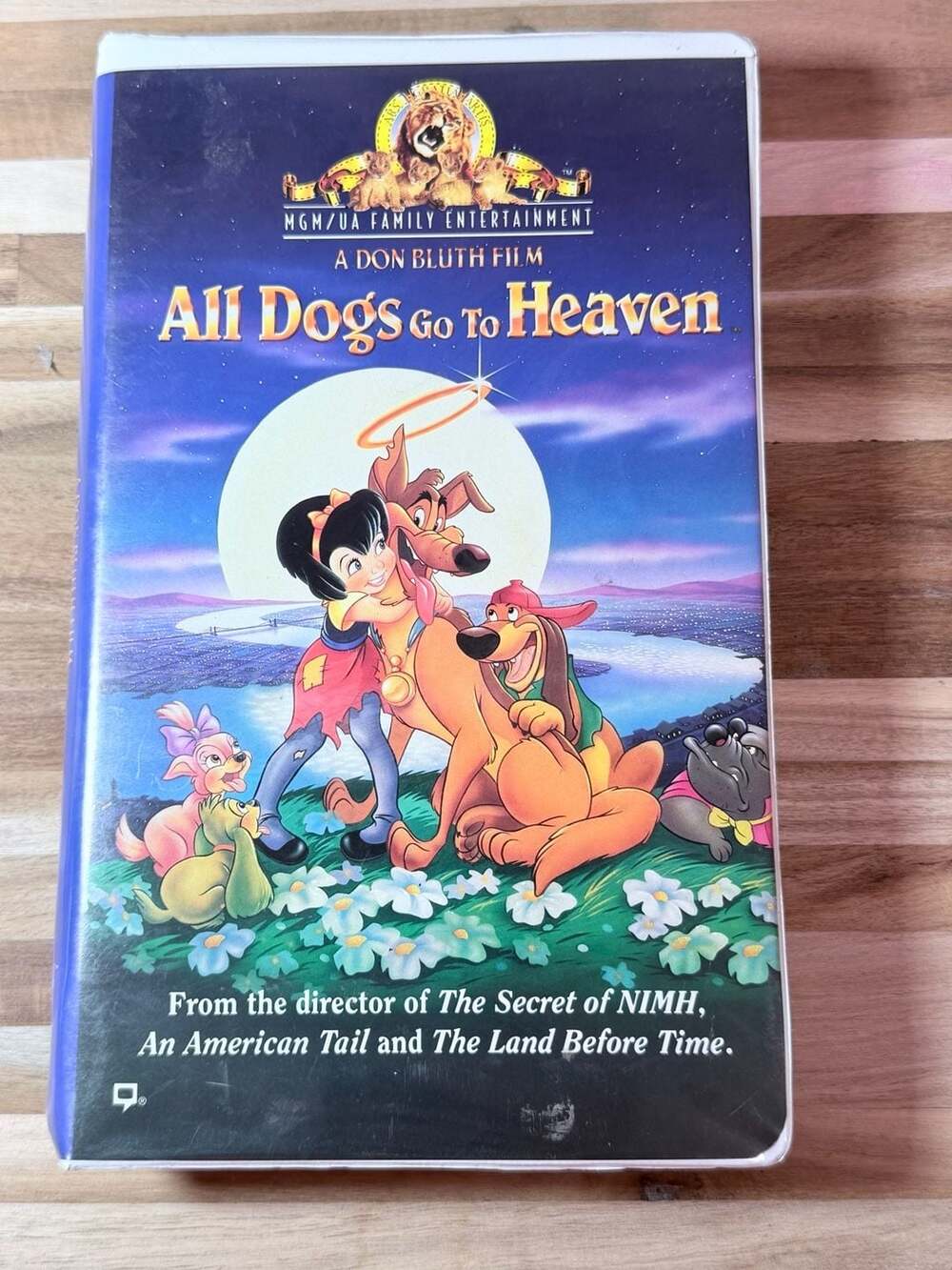 MGM/UA Home Video All Dogs Go To Heaven VHS Movie Clamshell Case